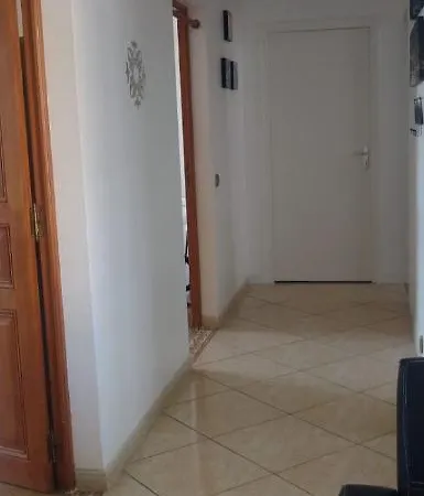 Apartmán F2 Accueillant De 54 M² Refait A Neuf